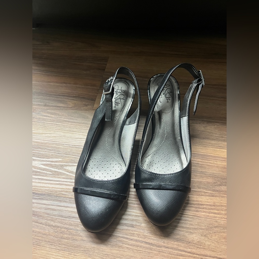 Life Stride Black Slingback Heels